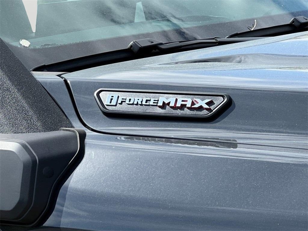 2025 Toyota Tacoma Hybrid Trailhunter