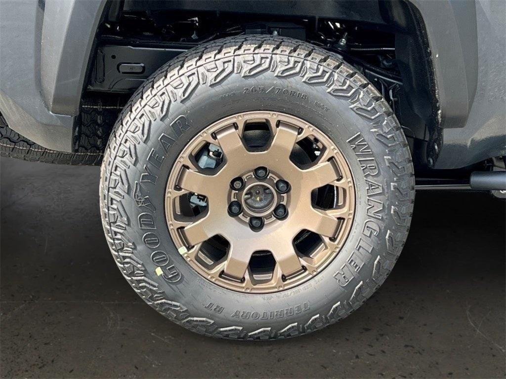 2025 Toyota Tacoma Hybrid Trailhunter