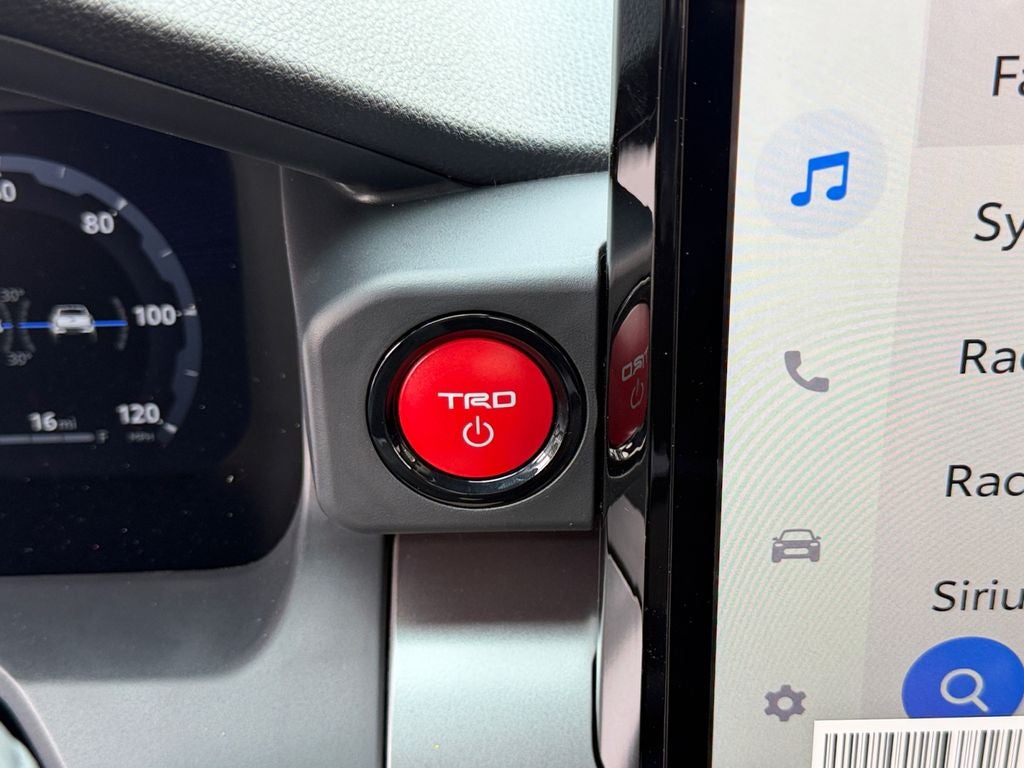2026 Toyota Tacoma Hybrid TRD Off Road