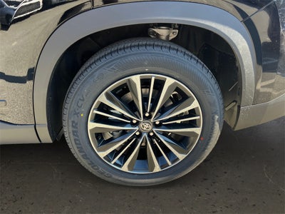 2026 Toyota Grand Highlander Hybrid MAX Platinum