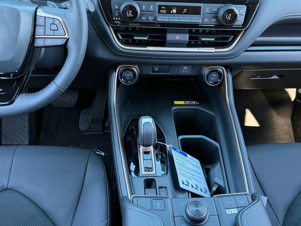 2026 Toyota Grand Highlander Hybrid MAX Platinum