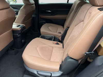 2026 Toyota Grand Highlander Hybrid MAX Platinum