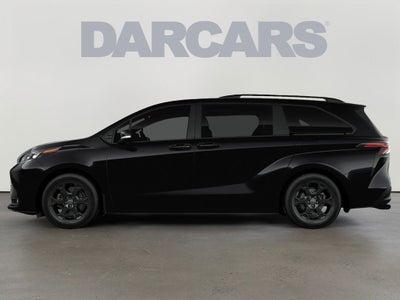 2026 Toyota Sienna Woodland Edition 7 Passenger
