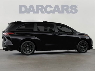 2026 Toyota Sienna Woodland Edition 7 Passenger