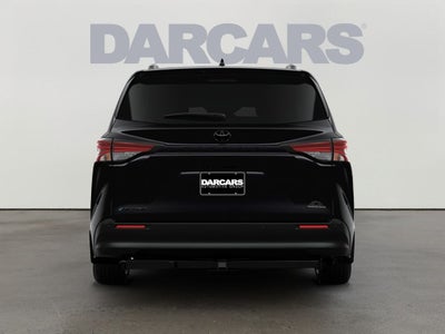 2026 Toyota Sienna Woodland Edition 7 Passenger