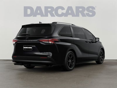 2026 Toyota Sienna Woodland Edition 7 Passenger