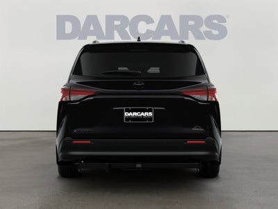 2026 Toyota Sienna Woodland Edition 7 Passenger