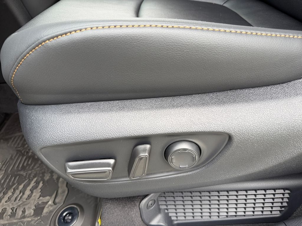 2026 Toyota Sienna Woodland Edition 7 Passenger