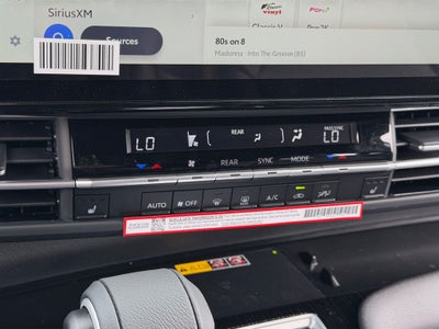 2026 Toyota Sienna Woodland Edition 7 Passenger