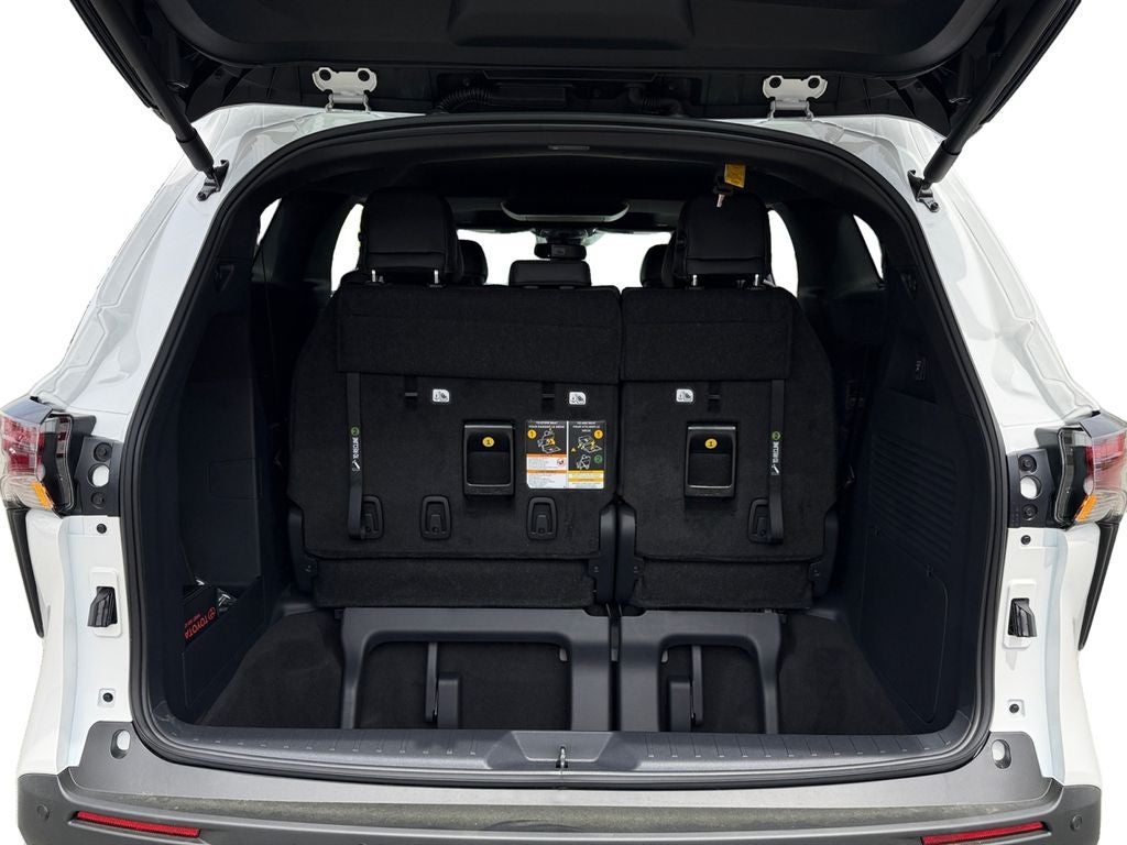 2026 Toyota Sienna Woodland Edition 7 Passenger