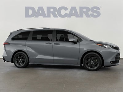 2026 Toyota Sienna Woodland Edition 7 Passenger