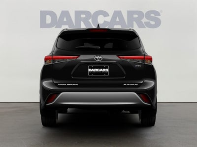 2026 Toyota Highlander Hybrid Platinum