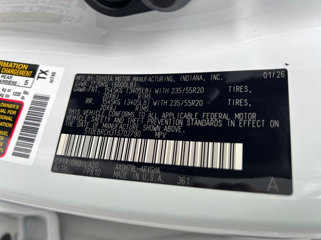 2026 Toyota Highlander Hybrid Platinum