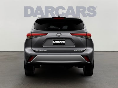2026 Toyota Highlander Hybrid Platinum