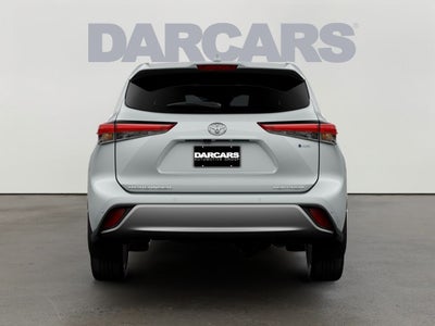 2026 Toyota Highlander Hybrid Platinum