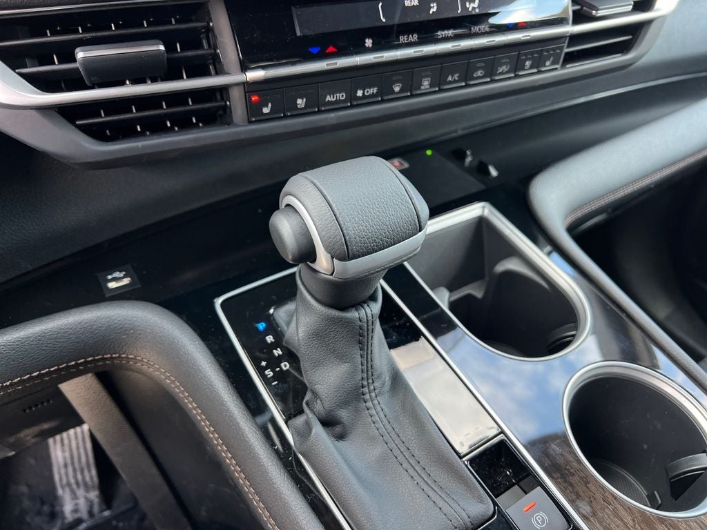 2026 Toyota Sienna Platinum 7 Passenger