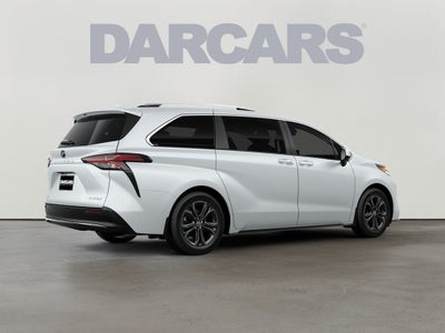 2026 Toyota Sienna Platinum 7 Passenger
