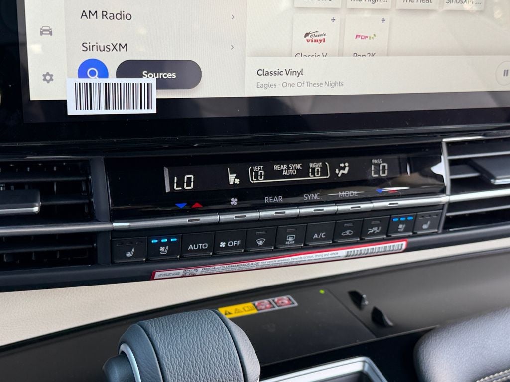2026 Toyota Sienna Platinum 7 Passenger