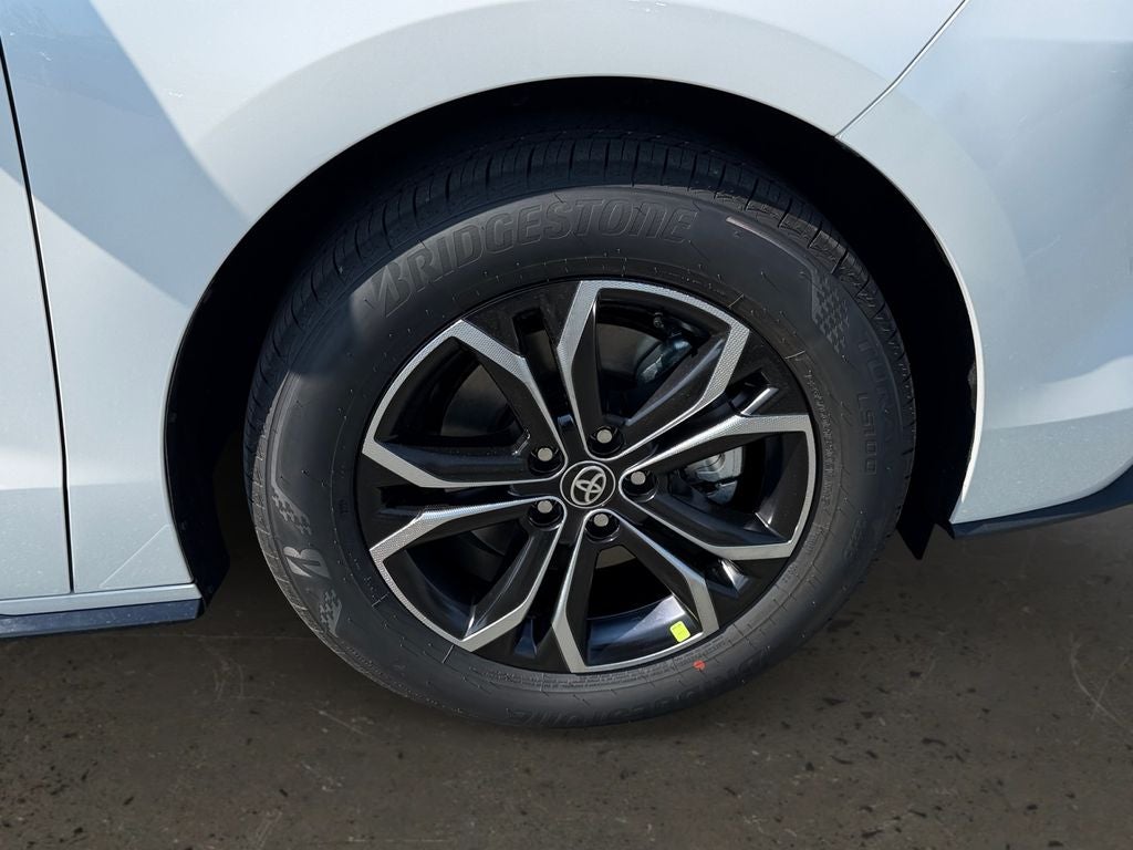 2026 Toyota Sienna Platinum 7 Passenger