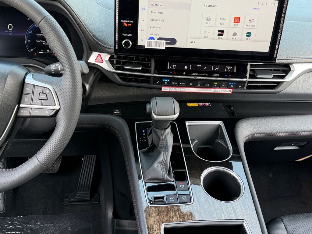 2026 Toyota Sienna Platinum 7 Passenger