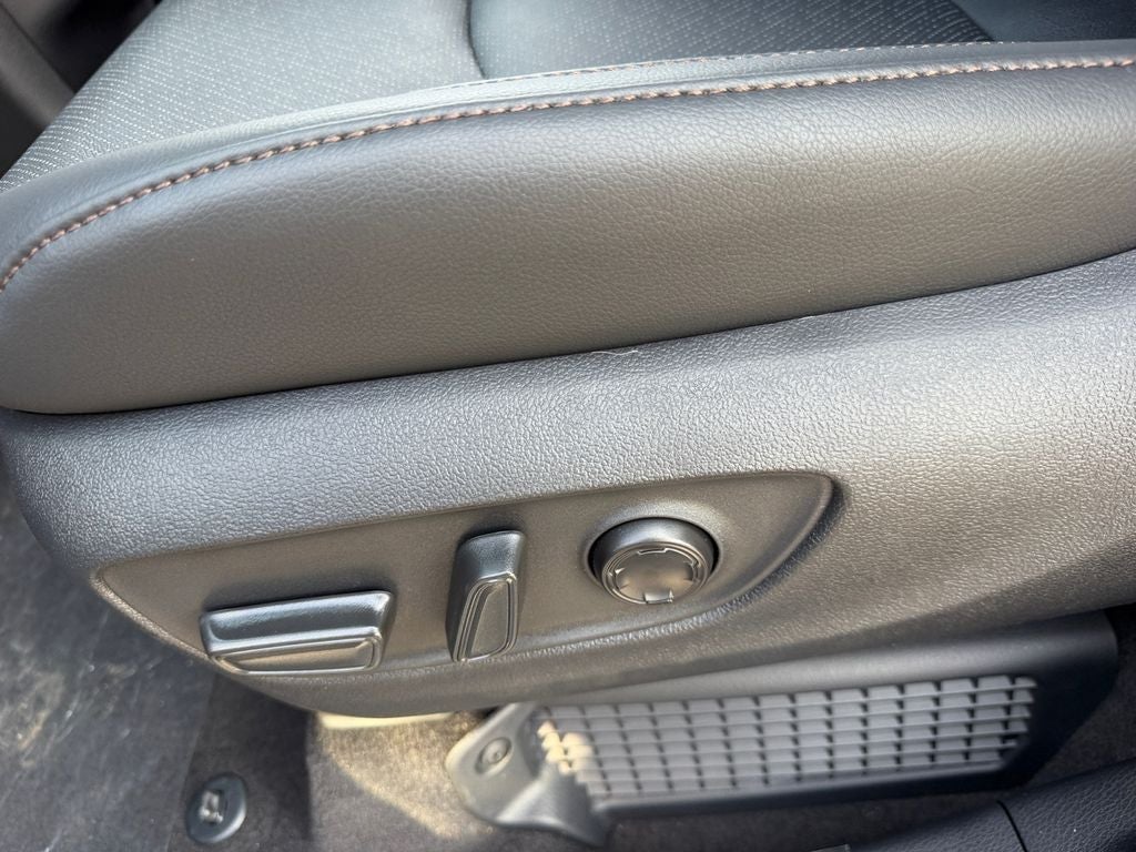 2026 Toyota Sienna Platinum 7 Passenger