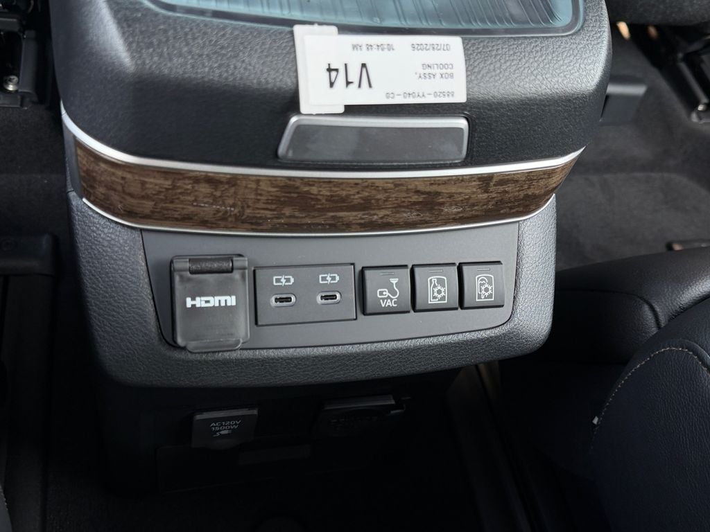 2026 Toyota Sienna Platinum 7 Passenger