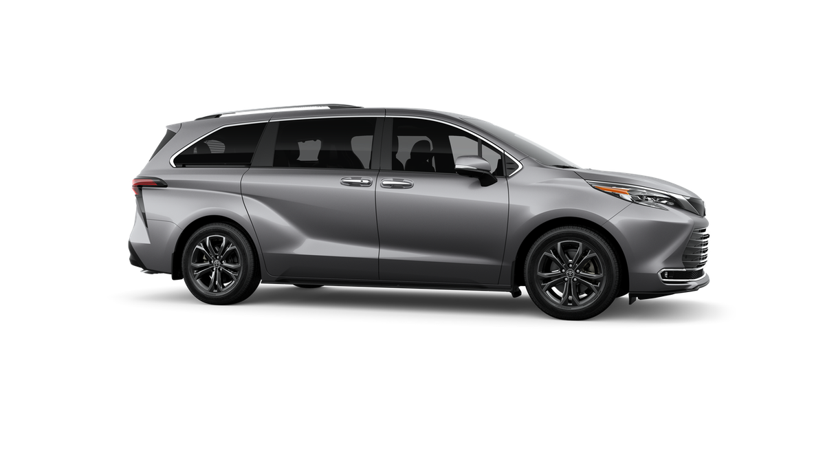2026 Toyota Sienna Platinum 7 Passenger