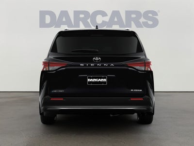 2026 Toyota Sienna Platinum 7 Passenger