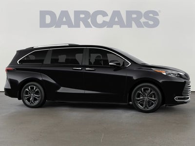 2026 Toyota Sienna Platinum 7 Passenger