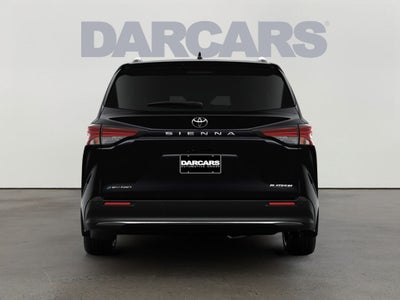 2026 Toyota Sienna Platinum 7 Passenger