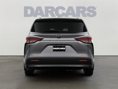 2026 Toyota Sienna Platinum 7 Passenger
