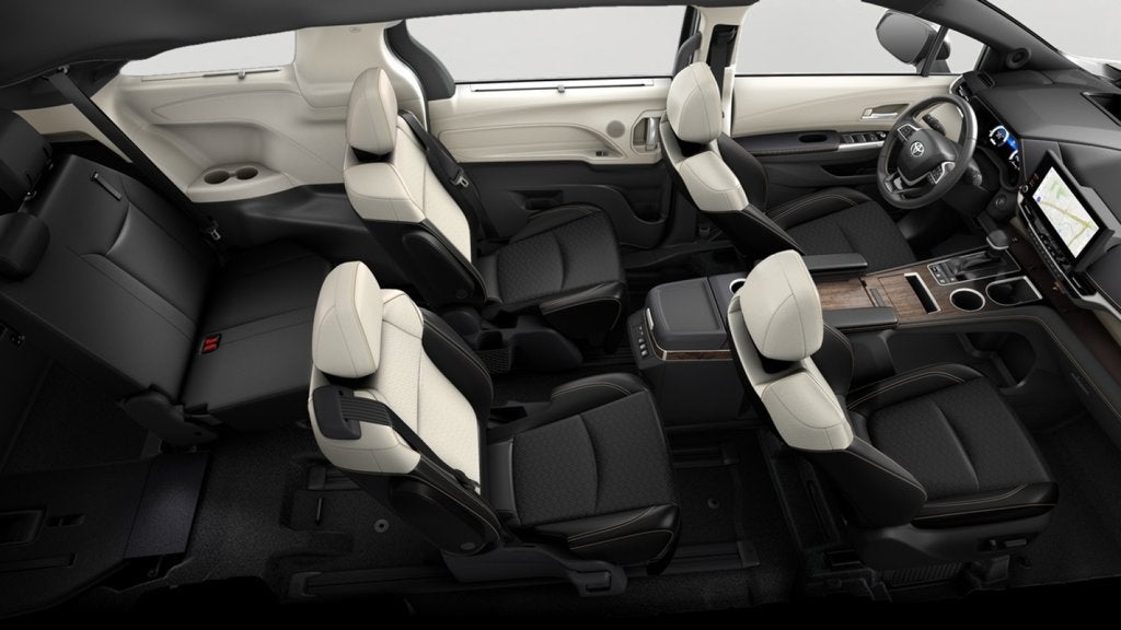 2026 Toyota Sienna Platinum 7 Passenger