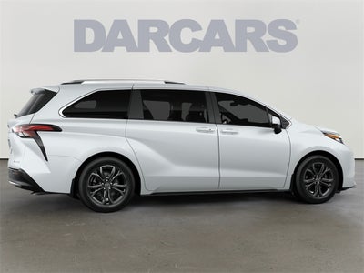 2026 Toyota Sienna Platinum 7 Passenger