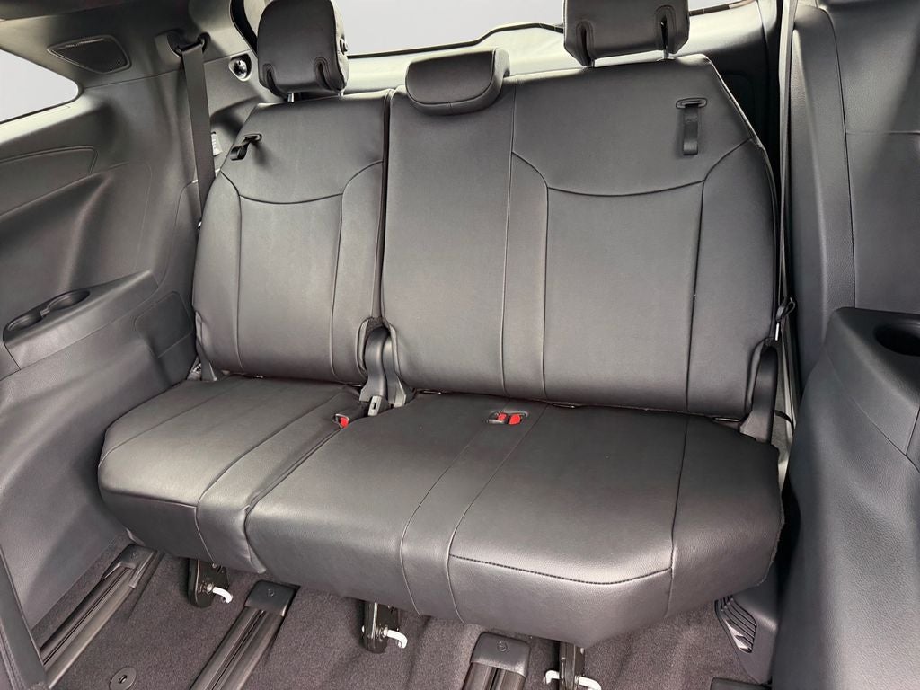 2026 Toyota Sienna Platinum 7 Passenger