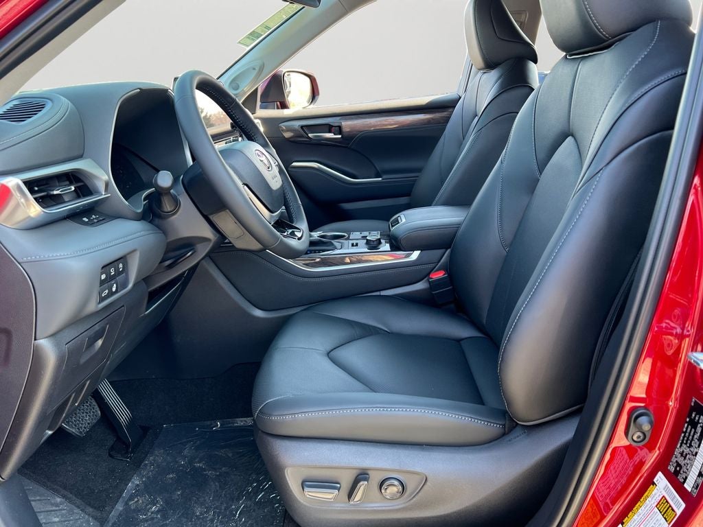 2026 Toyota Highlander Limited