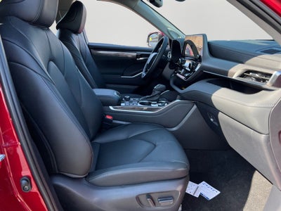 2026 Toyota Highlander Limited