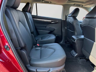 2026 Toyota Highlander Limited