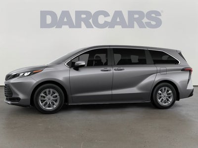2026 Toyota Sienna LE 8 Passenger