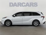 2026 Toyota Sienna LE 8 Passenger