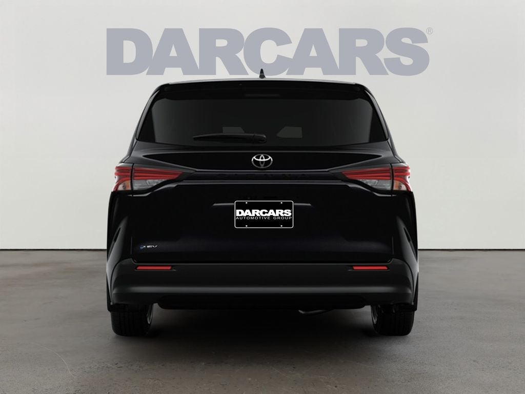 2026 Toyota Sienna LE 8 Passenger