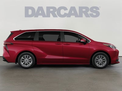 2026 Toyota Sienna LE 8 Passenger