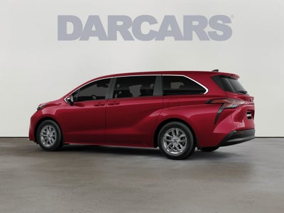 2026 Toyota Sienna LE 8 Passenger