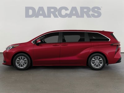 2026 Toyota Sienna LE 8 Passenger