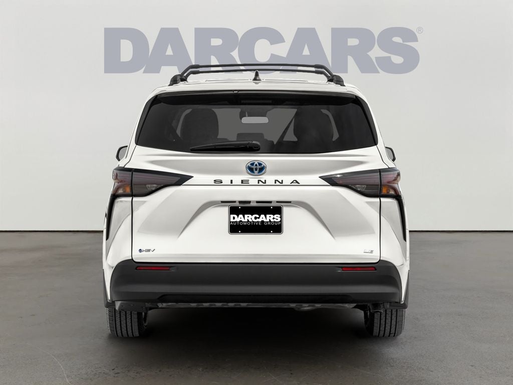 2026 Toyota Sienna LE 8 Passenger