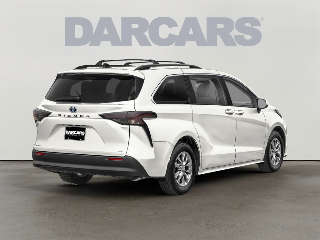 2026 Toyota Sienna LE 8 Passenger
