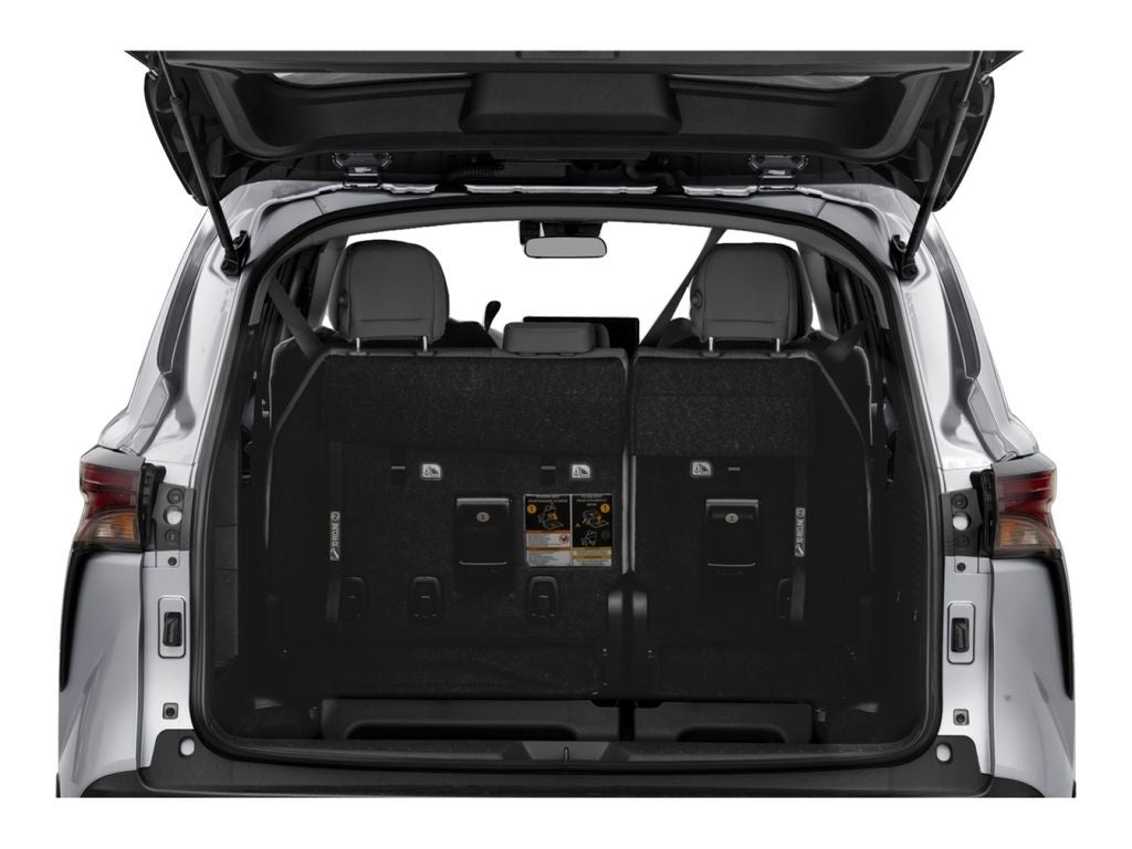 2026 Toyota Sienna LE 8 Passenger