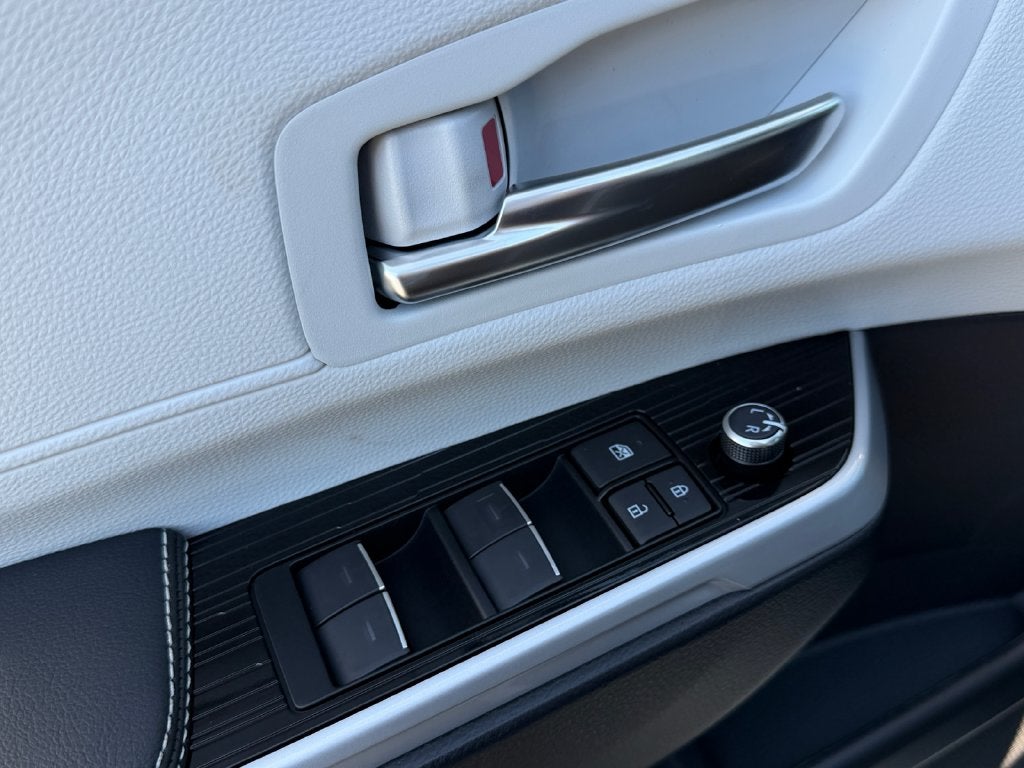 2026 Toyota Sienna XSE 7 Passenger