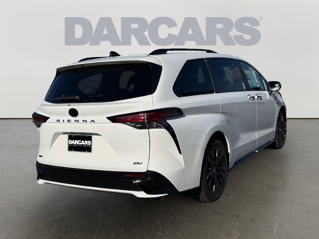 2026 Toyota Sienna XSE 7 Passenger
