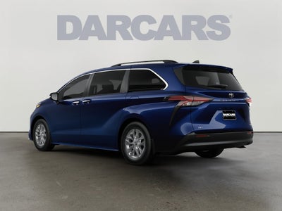 2026 Toyota Sienna XLE 8 Passenger