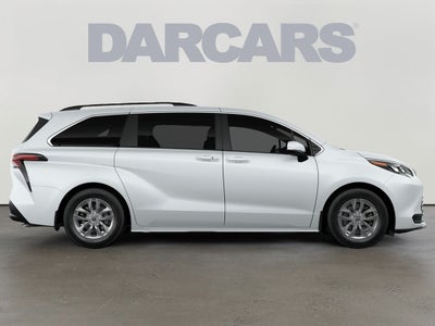 2026 Toyota Sienna XLE 7 Passenger